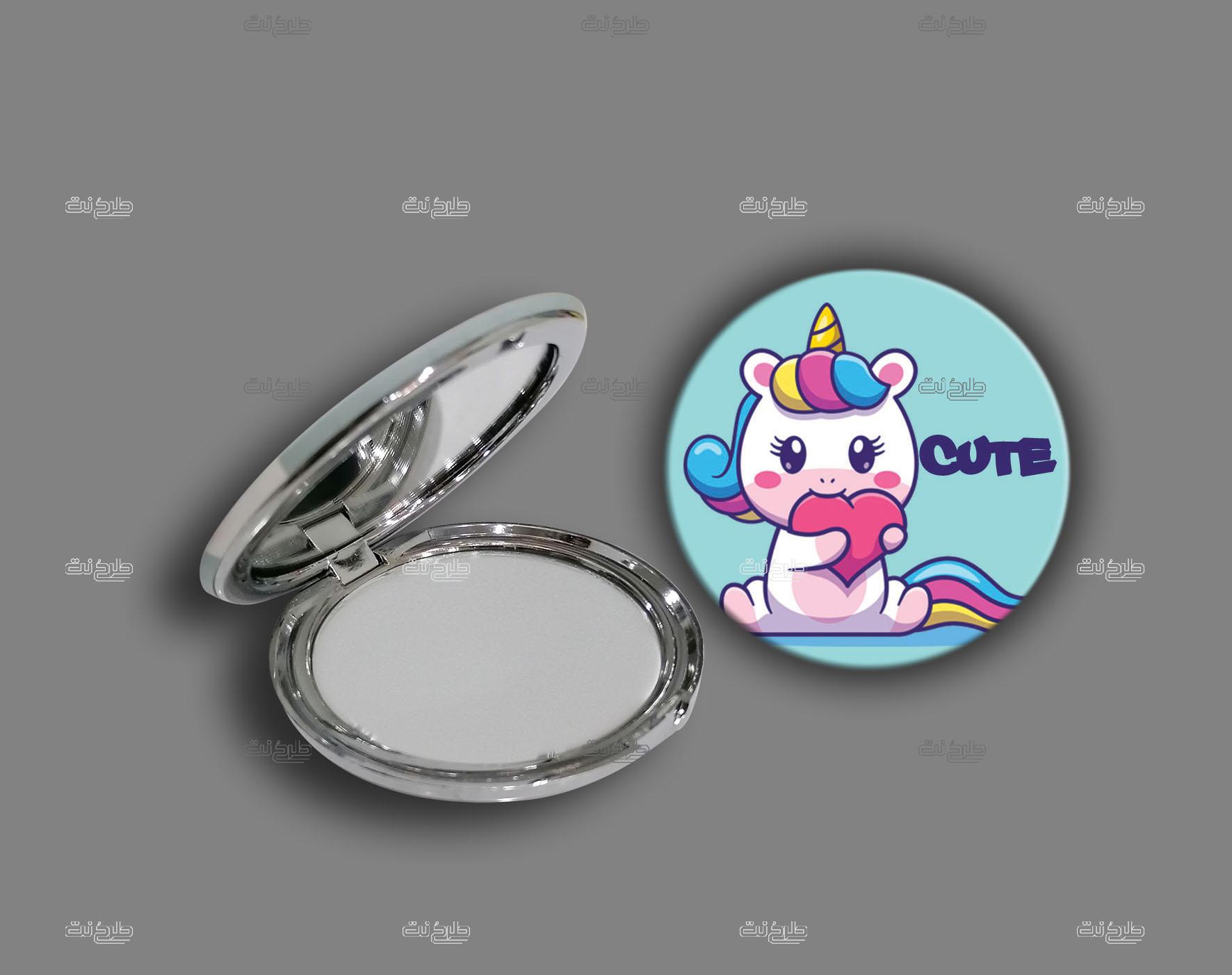 دانلود طرح لایه باز آینه عشق با متن "cute"